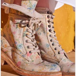 Free People Santa Fe Lace Up Boots Sz 8 BNWOB $150